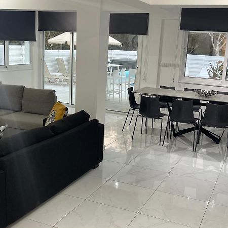 Konnos Hight Villa بروتاراس المظهر الخارجي الصورة
